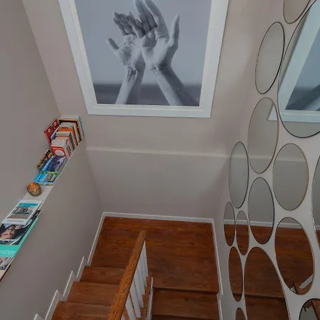 Private 250sqm Garden Duplex, Jacuzzi, Cinema, Sea View Escape Apartment