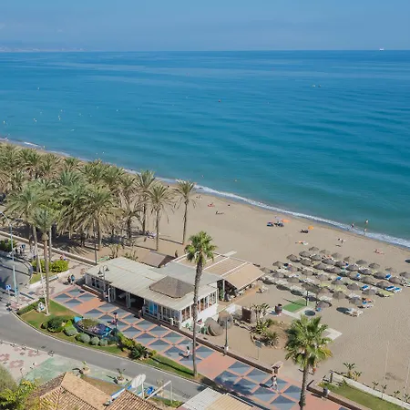 Private 250sqm Garden Duplex, Jacuzzi, Cinema, Sea View Escape Apartment